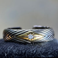 Vintage Silver Starburst Ring with Gold Inlay – Radiant Engraved Band（R05/06）